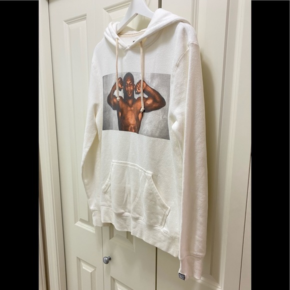 SOLD- Roots of Fight Mike Tyson Hoodie Men’s Small - Picture 7 of 7